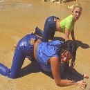 M4 - Another Wet Day in Paradise - Jo Hobbs und Anne-Marie